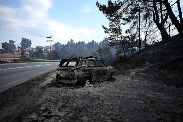 Das Feuer richtete in der Urlaubsregion Chalkidiki Schaden an.