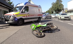 Das Motorrad ist erheblich in Mitleidenschaft gezogen worden.