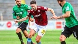 Krone KREATIV/Aleksandar Vucenovic Vucenovic (Mi.) stürmt wieder in Zypern