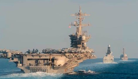 Der US-Flugzeugträger „USS Abraham Lincoln“ in der Straße von Hormuz