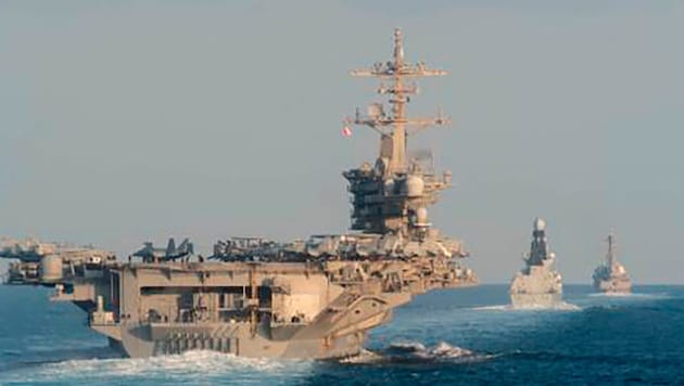 Der US-Flugzeugträger „USS Abraham Lincoln“ in der Straße von Hormuz