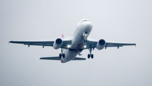 Der Flieger konnte nach einer Verspätung abheben.