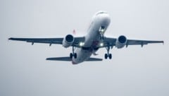 Der Flieger konnte nach einer Verspätung abheben.