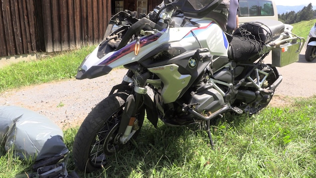 Das Motorrad endete als Totalschaden.