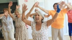 Im Pensionistenklub im 3. Bezirk gibt es neben der Abkühlung auch Programmpunkte wie gemeinsames ...