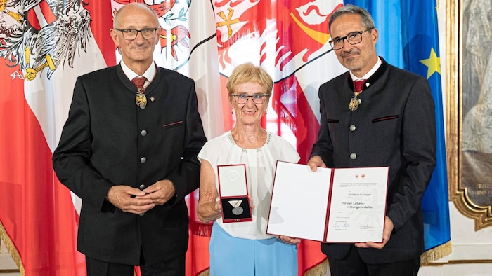 Zur Lebensretterin wurde Hildegard Granegger, als sie einer attackierten und schwer verletzten ...