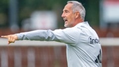 Adi Hütter ist nach der Testspiel-Klatsche schon unter Druck geraten.
