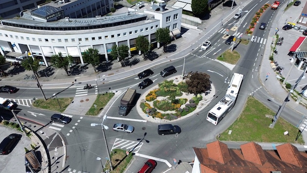 Die Ederkreuzung bleibt vor allem für Radfahrer immer noch gefährlich.