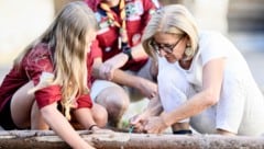 Landeshauptfrau Mikl-Leitner machte sich in Niederösterreich ein Bild der guten Taten der ...