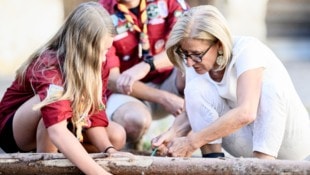 Landeshauptfrau Mikl-Leitner machte sich in Niederösterreich ein Bild der guten Taten der ...
