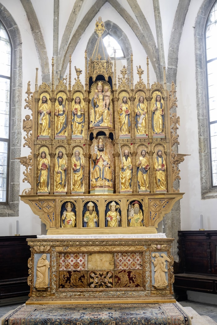 Zuglio (deutsch: Gaildorf) liegt etwa acht Kilometer nördlich von Tolmezzo wurde 50 vor Christus ...