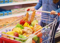 Für viele ist ein Einkauf in herkömmlichen Supermärkten nicht (mehr) leistbar.
