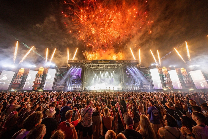 Heuer rocken Stars wie Sido, Paul Kalkbrenner oder Ski Aggu.