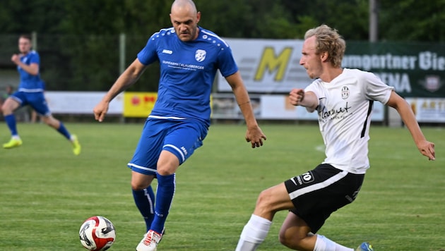 Christoph Jäger erzielte das 2:0 für Wesenufer