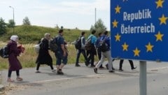 Im Juli stellten weniger Migranten einen Asyl-Erstantrag als im Juli des Vorjahres.