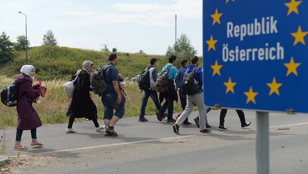 Im Juli stellten weniger Migranten einen Asyl-Erstantrag als im Juli des Vorjahres.
