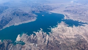 Der Lake Mead nahe Las Vegas wird für die Erzeugung von Wasserkraft und als Trinkwasserreservoir ...