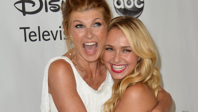 Connie Britton und Hayden Panettiere drehten gemeinsam die Serie „Nashville“. Auf Instagram ...