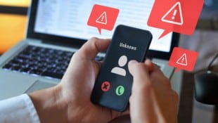Der vermeintliche Bankmitarbeiter meldete sich beim Opfer 
