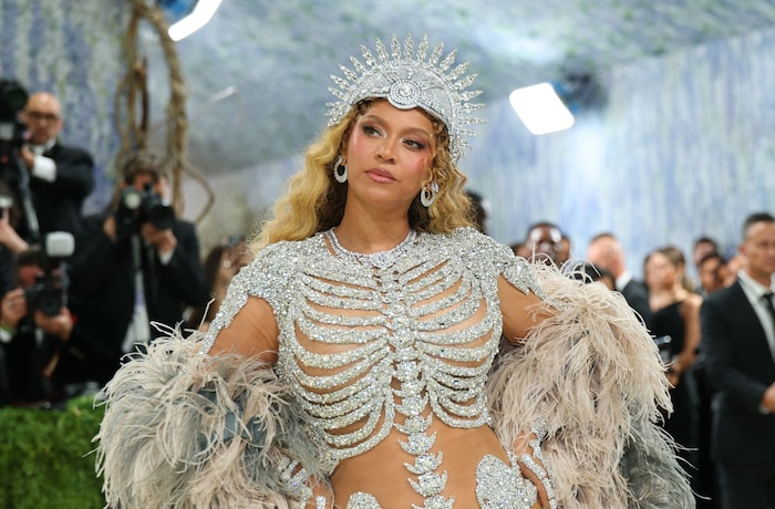 Sängerin Beyoncé trug das „Garden of Kalahari“-Collier bei der diesjährigen Met-Gala in New ...