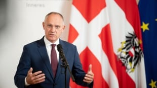 Innenminister Gerhard Karner (ÖVP) sieht sich mit seiner Asylpolitik auf dem richtigen Weg – die ...
