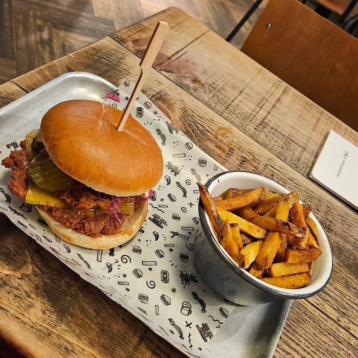 Zuerst der Burger . . .