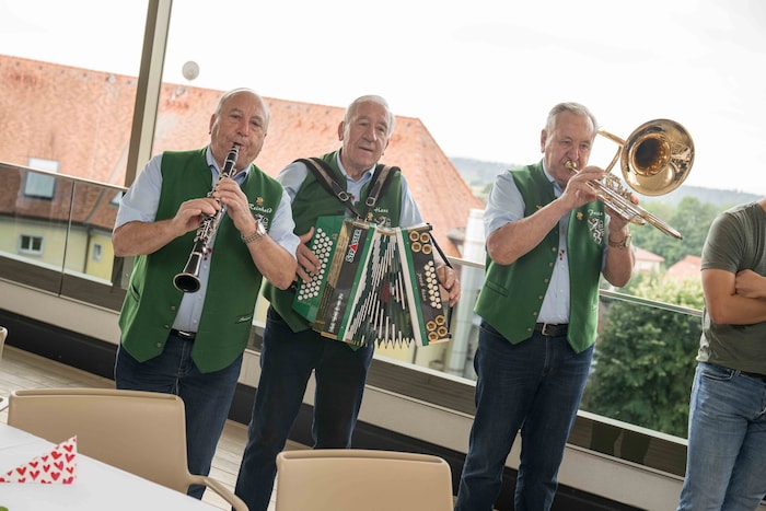 Mit Musik und Humor begeisterten „Die Stoakogler“.