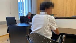 Mit einer Entschuldigung versuchte der Jugendliche, Schadensbegrenzung zu betreiben.