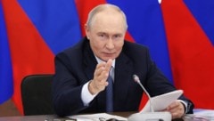 Putin selbst will nicht zu Spenden aufgerufen haben – sie kommen ihm aber wohl gerade sehr ...