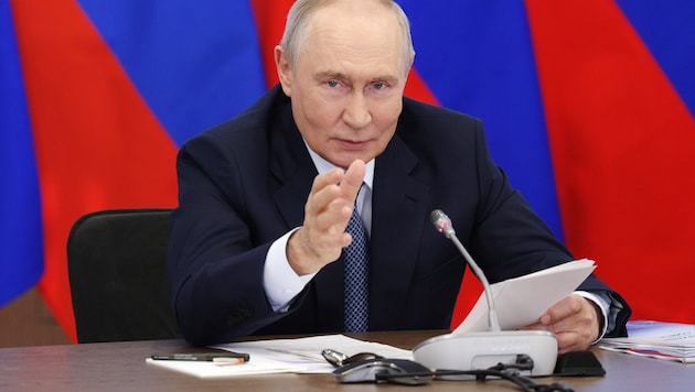 Putin selbst will nicht zu Spenden aufgerufen haben – sie kommen ihm aber wohl gerade sehr ...