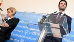 Landbauers FPÖ liefert sich mittlerweile ein Kopf-an-Kopf-Rennen mit der Volkspartei von Johanna ...