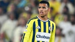 Fenerbahce holte eine Remis gegen Lyon im Playoff-Hinspiel der Champions-League-Qualifikation.
