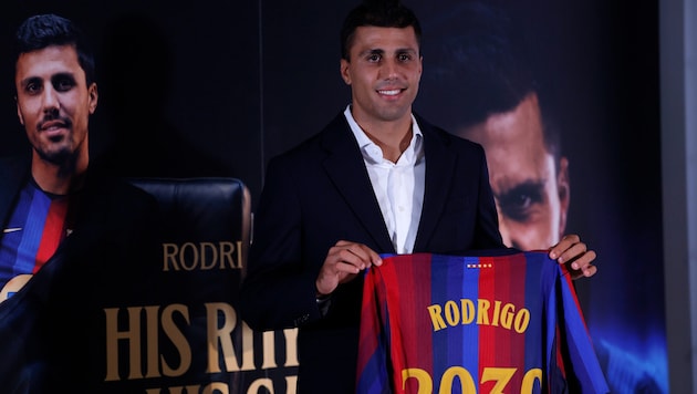 Weltmeister Rodri unterschrieb beim FC Barcelona.