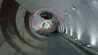 In China wurde ein berühmter Fake-Stunt nun Realität.