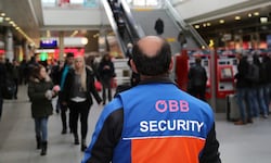 Das Security-Personal der ÖBB wird auch weiterhin am Linzer Hauptbahnhof patrouillieren.