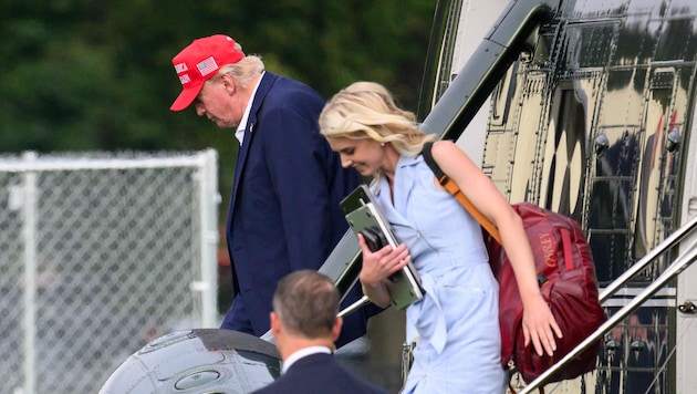 Natalie Harp weicht US-Präsident Donald Trump ungern von seiner Seite – auch wenn sie dafür in ...