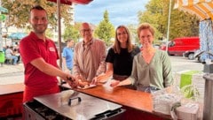Die Marktfahrer freuen sich auf den ersten Nachtmarkt. Stadtchef Rosner, Sabrina Topler und ...