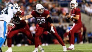Valentin Senn (m.) macht den Weg frei für die Cardinals