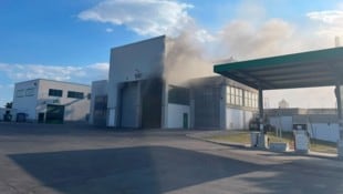 Trotz beschädigtem Biofilter: Die Tierkörperverwertungsanlage in Unterfrauenhaid läuft seit dem ...