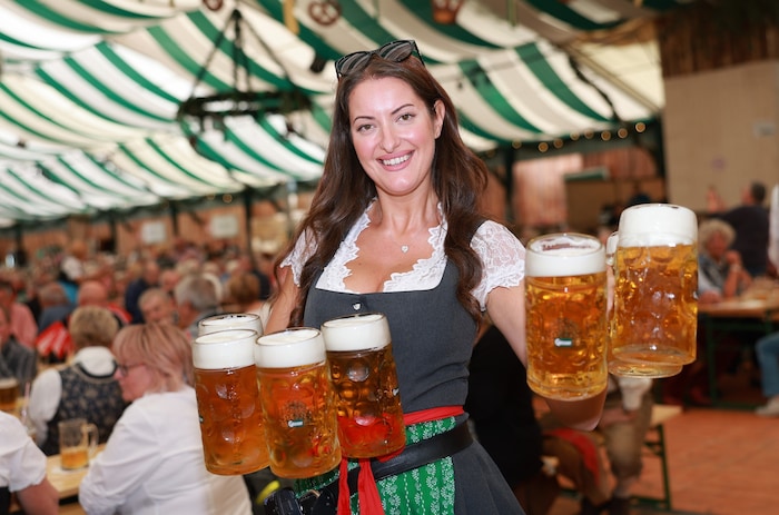 Die Wiener Kaiser Wiesn ist das größte Brauchtums- und Oktoberfest Österreichs.