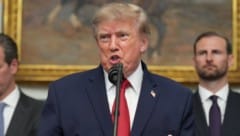 US-Präsident Donald Trump droht dem Iran erneut – der zeigt sich davon aber nicht beeindruckt.