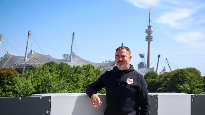 Am Dach der neuen Mega-Arena in München fühlt sich Winkler wohl.