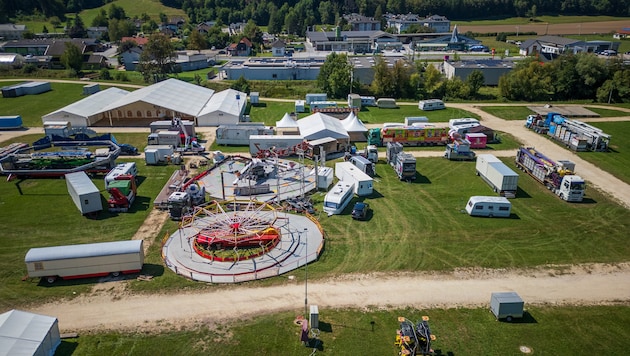Die Vorbereitungen für den Wiesenmarkt laufen auf Hochtouren.