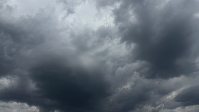 Dunkle Wolken ziehen derzeit über Wien.