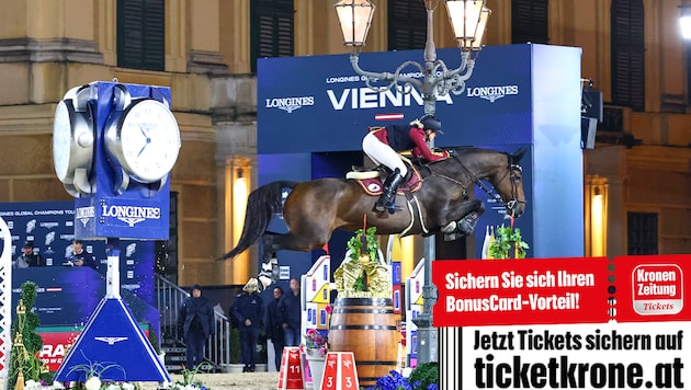 Österreichs erfolgreichste Springreiterin Katharina Rhomberg mit Pferd Cuma bei der LGCT Vienna ...