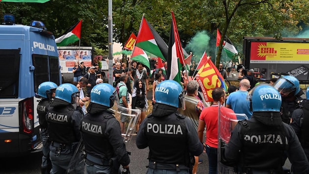 Vor dem Atalanta-Spiel gegen Hapoel Tel Aviv kam es zu einem großen Protest.