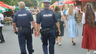 Tracht, Trubel und Traditionen in Neustift. Bis Sonntag ist der Heurigenort wieder die Partyzone ...