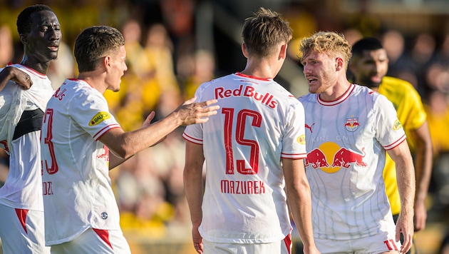 Redzic (2. v. li.) spielte eine starke Partie in Schweden.
