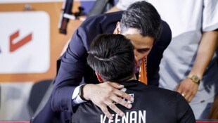 Der niederländische Ministerpräsident Rob Jetten küsste bei der Hockey-WM den argentinischen ...