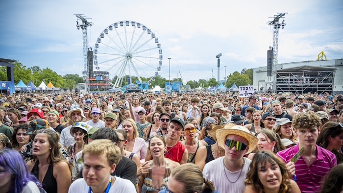 Bereits bei Lovehead, der ersten Band des Tages, füllte sich die Space Stage.